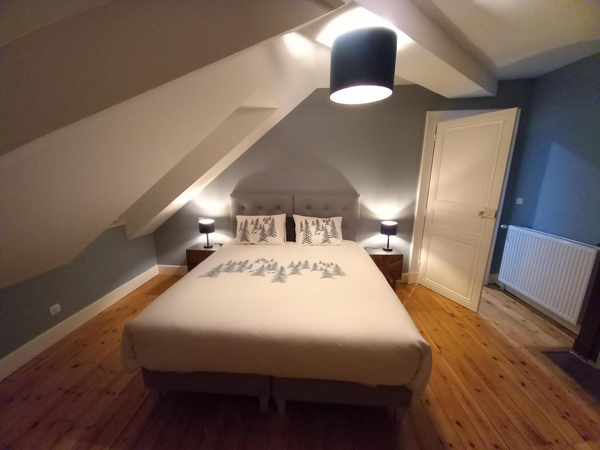 Du Lys Bed & Breakfast